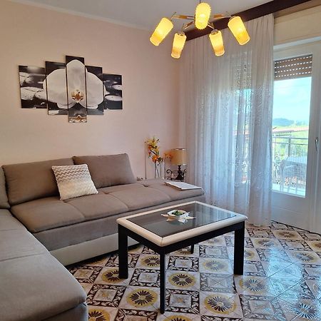 Apartment Parenzana Bibali 65 A 52460-Буйе Екстериор снимка