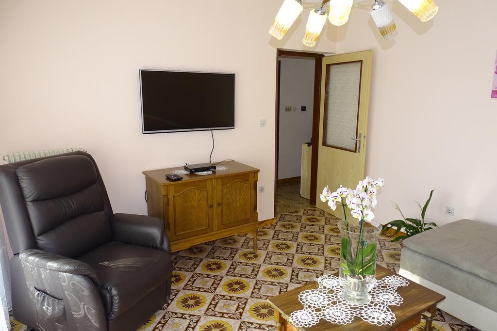 Apartment Parenzana Bibali 65 A 52460-Буйе Екстериор снимка