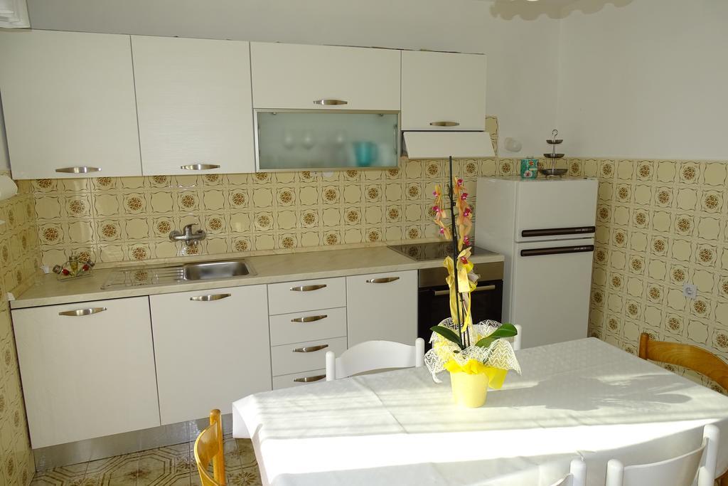 Apartment Parenzana Bibali 65 A 52460-Буйе Екстериор снимка