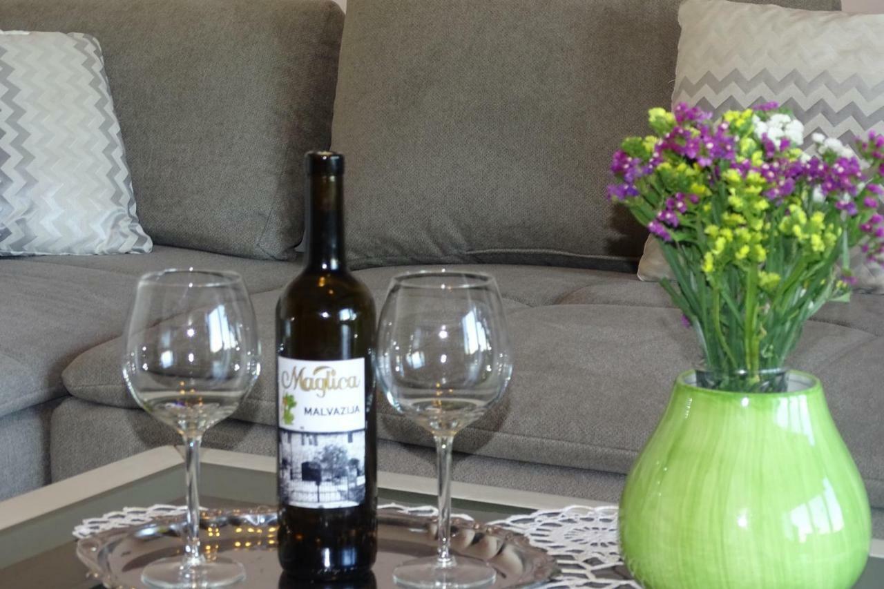 Apartment Parenzana Bibali 65 A 52460-Буйе Екстериор снимка