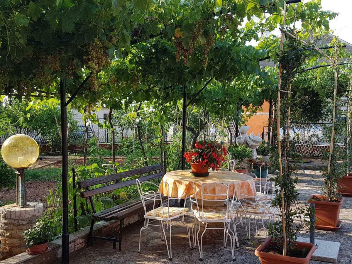 Apartment Parenzana Bibali 65 A 52460-Буйе Екстериор снимка